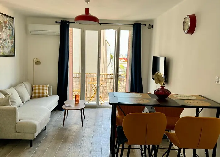 Appartement T3 Traversant 53M2 Marseille Vue Mer