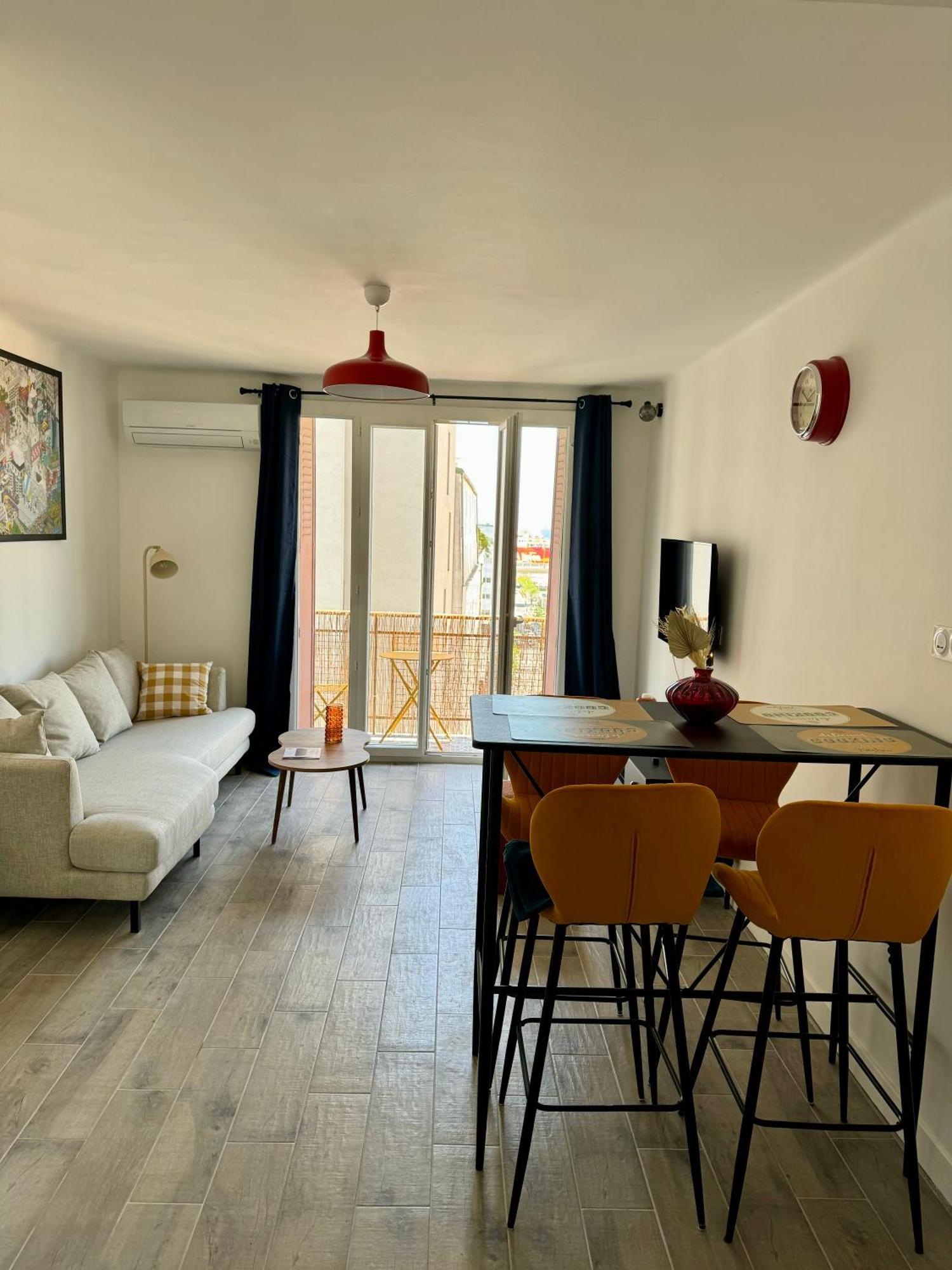 T3 Traversant 53m2 Vue Mer Appartement *